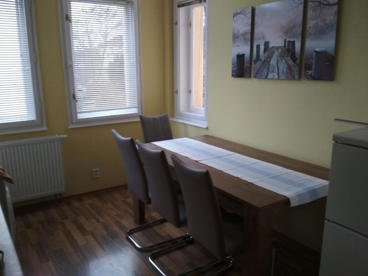 Apartamento Imperia Karlovy Vary Exterior foto