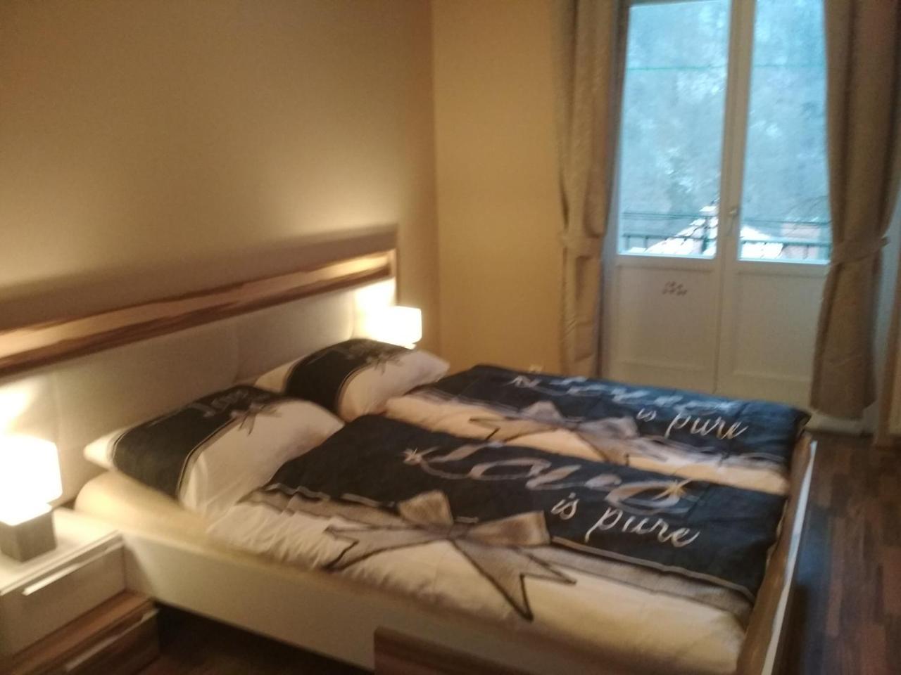 Apartamento Imperia Karlovy Vary Exterior foto