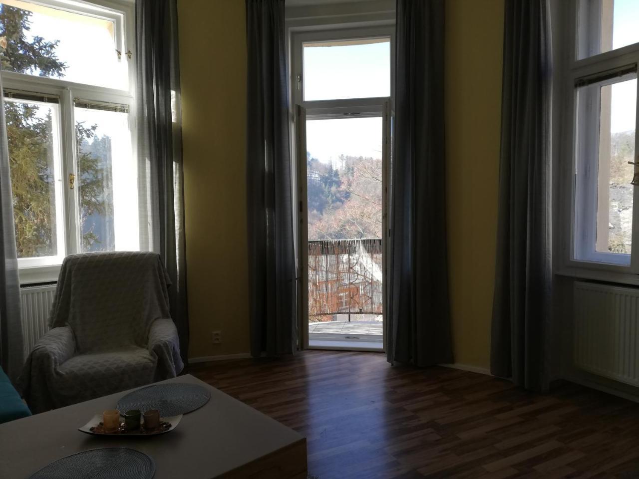 Apartamento Imperia Karlovy Vary Exterior foto