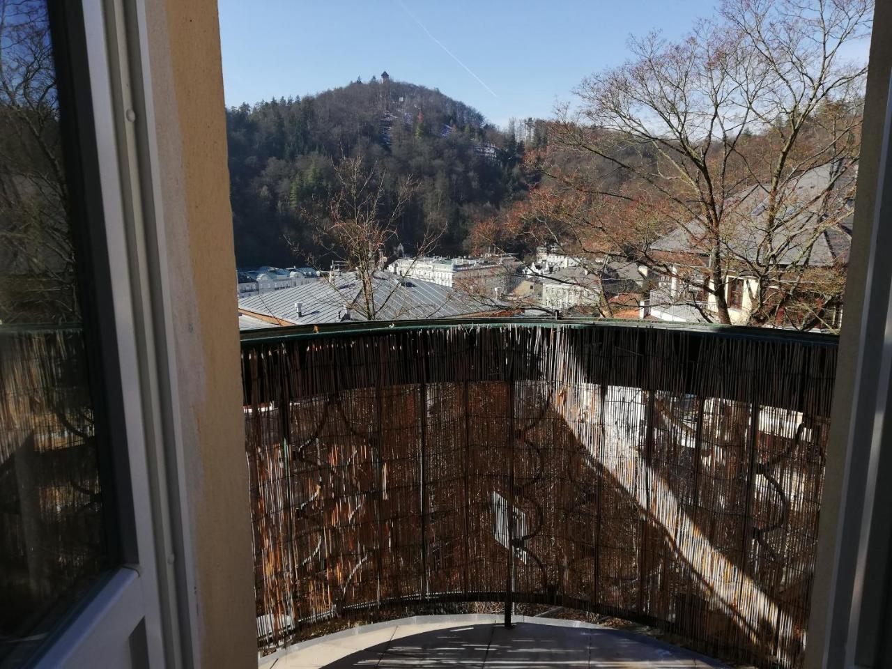 Apartamento Imperia Karlovy Vary Exterior foto